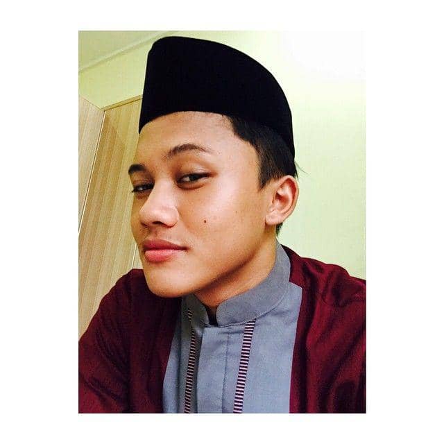 instagram.com/rizkyfbian/