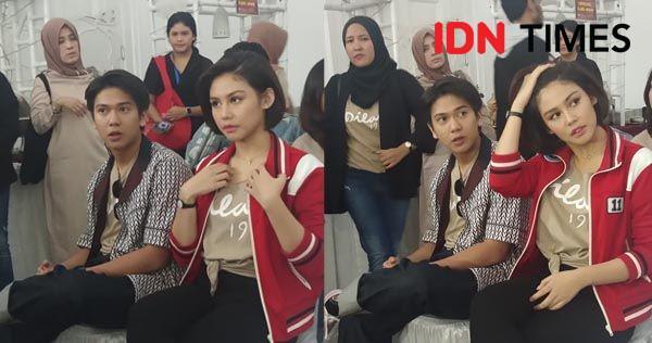 10 Potret Iqbaal dan Vanesha Prescilla Saat Peresmian Sudut Dilan