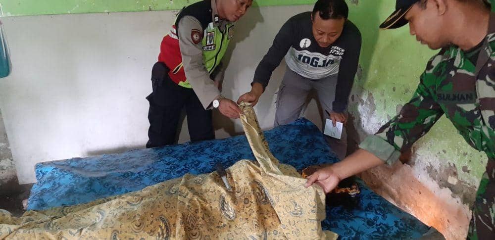 Satu Petani Tuban Tewas Tersambar Petir Saat Cari Sisa Padi di Sawah