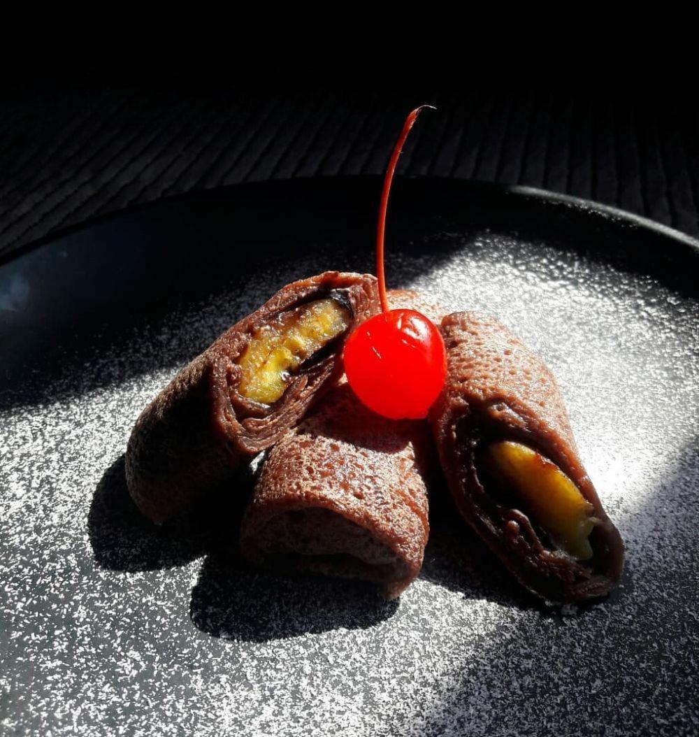 Resep Dadar Gulung Cokelat Pisang Keju