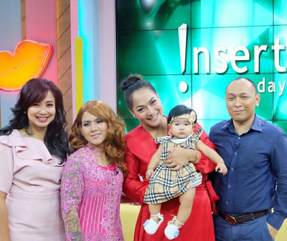 instagram.com/jennycortez_dj