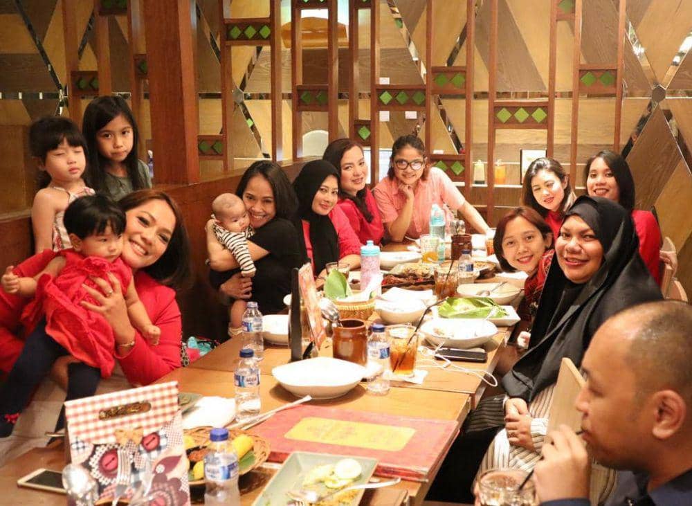 instagram.com/jennycortez_dj