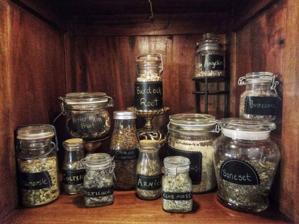 homegrownapothecary.com