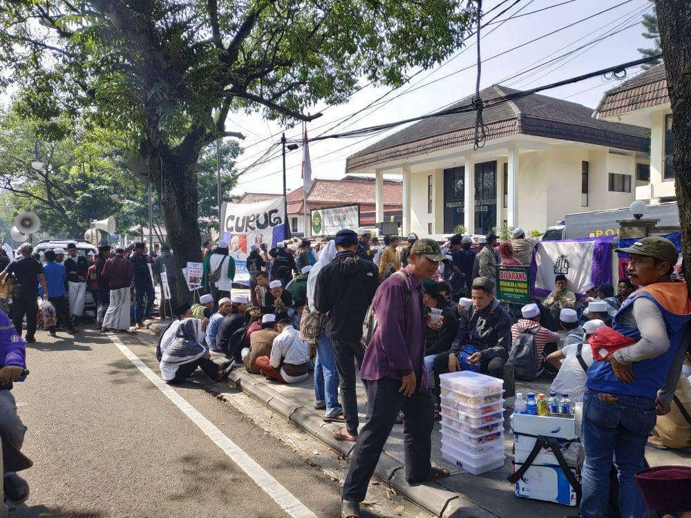 Kuasa Hukum: Dukung Bahar di Pengadilan, Massa FPI Kurang Banyak