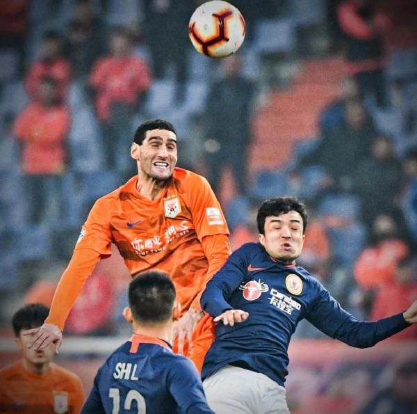 Mantan Pemain Manchester United Marouane Fellaini Positif Virus Corona
