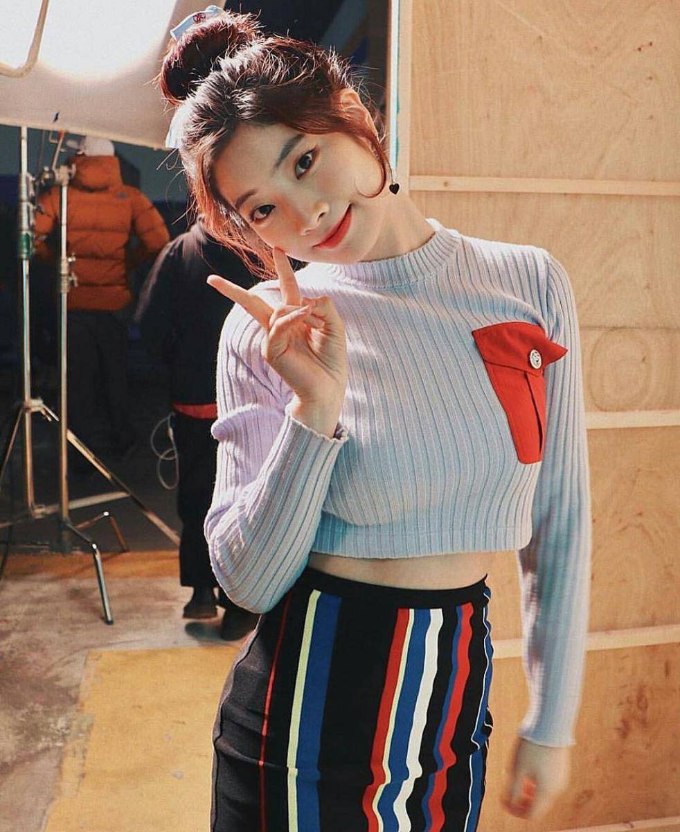 instagram.com/twicedahyun
