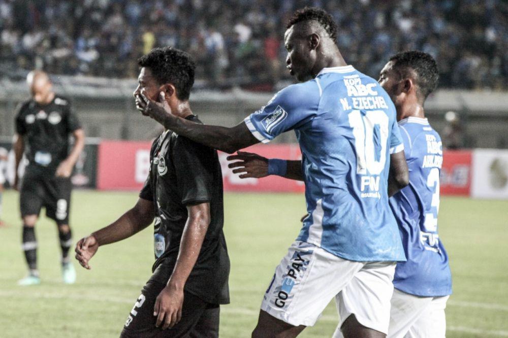 Persib akan Jamu Semen Padang, Ezechiel N'Douassel Belum Ada Kabar