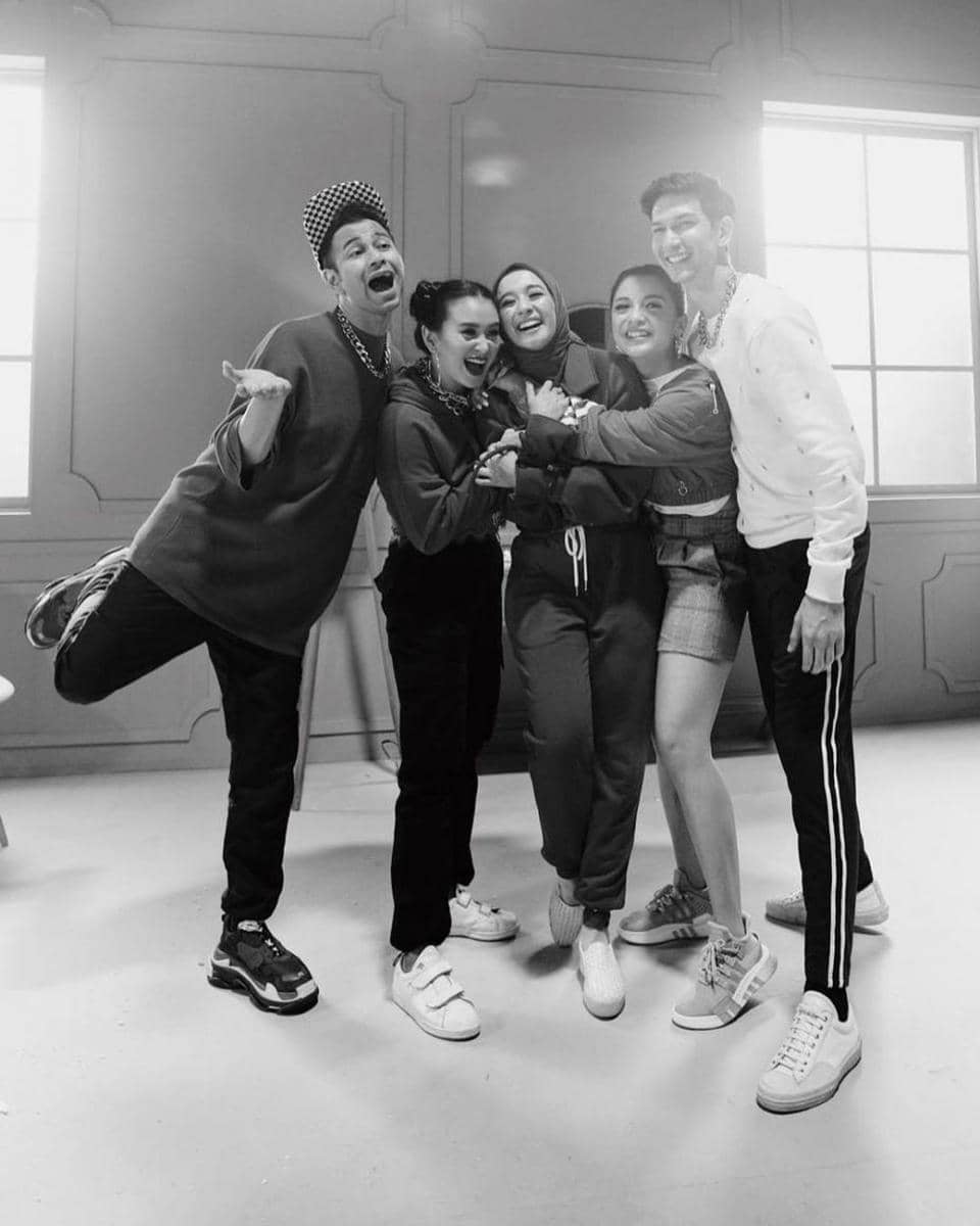 nstagram.com/laudyacynthiabella