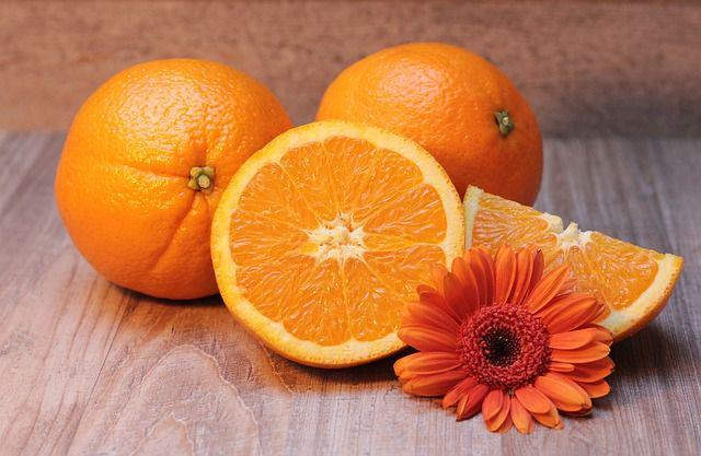 Orange: Antara Warna dan Buah, Mana yang Lebih Dulu?