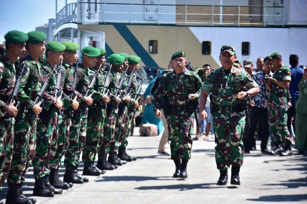 Ingin Jadi Prajurit TNI AD? Yuk Kenali Seragam hingga Atributnya