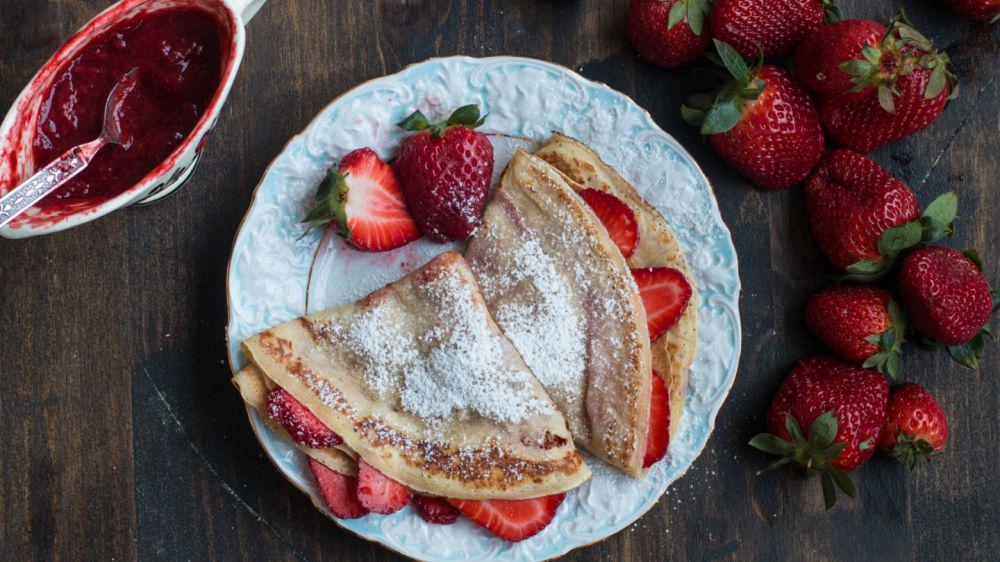 6 Resep Camilan Berbahan Strawberry, Bikin Suasana Kumpul Makin Happy!