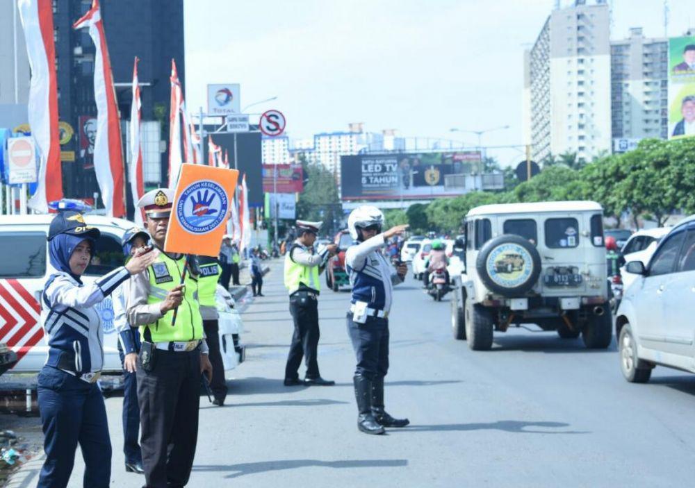 15 Tipe Reaksi Orang Ketika Kena Tilang, dari Senang sampai Ngamuk