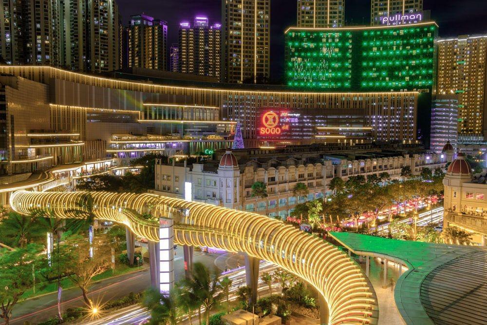 Alasan Ilmiah Food Court Ada di Lantai Paling Atas Mall, Sudah Tahu?