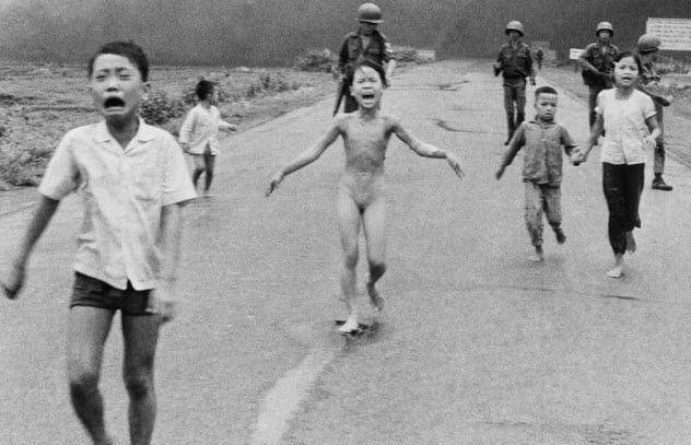The Terror Of War (1973) (dok. Time/Nick Ut)