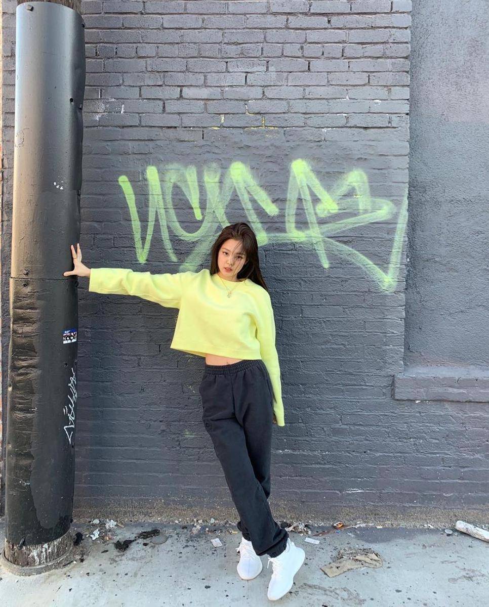 instagram.com/jennierubyjane