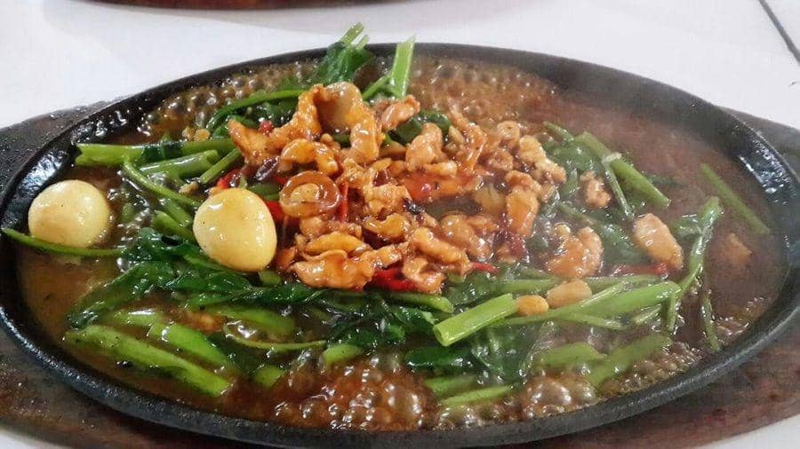 Bikin Pengen Nambah, Ini 5 Resep Kreasi Kangkung yang Wajib Kamu Coba