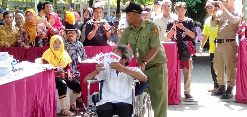Sukseskan Pemilu, UMY Terjunkan Mahasiswa KKN Sebagai Relawan