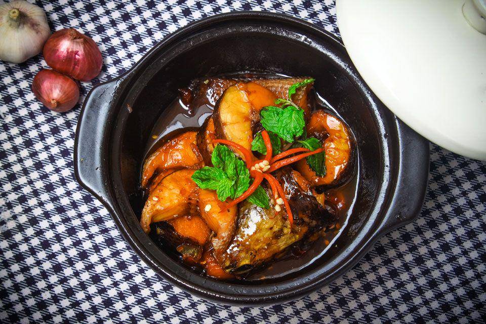 Halongbaydaycruise.com