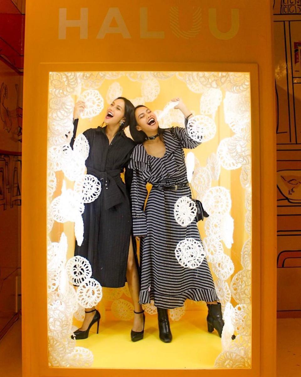 Sibling Goals, 10 Potret The Twins Valerie & Veronika yang Kompak Abis