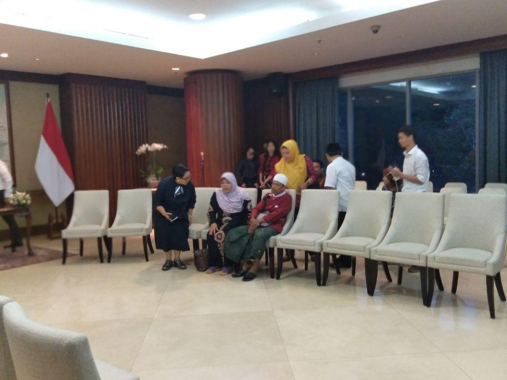 [BREAKING] Kebahagiaan Orangtua Saat Bertemu Siti Aisyah