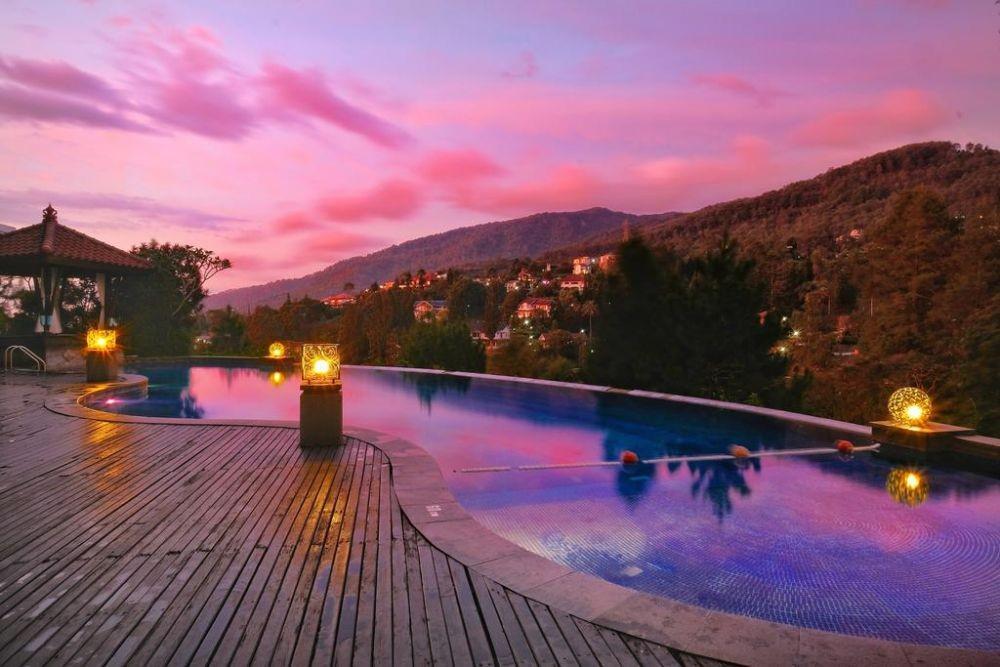 10 Hotel di Puncak dengan Pemandangan Terbaik