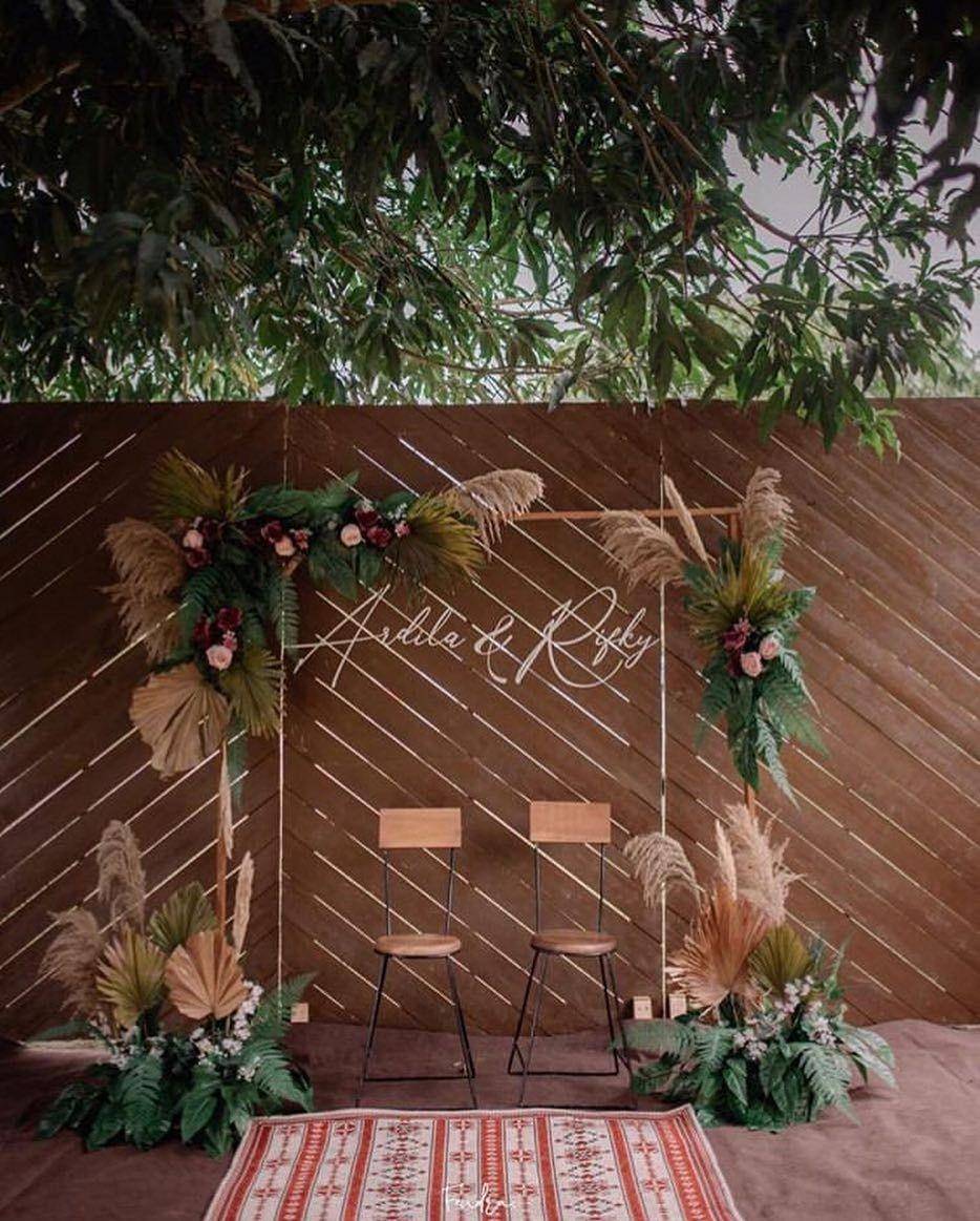thebridedept/@sokya.wedding & @fendra.photo