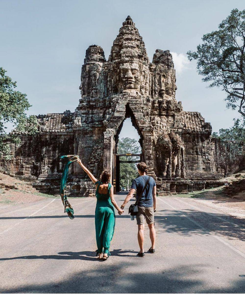 Instagram.com/partimetravelers