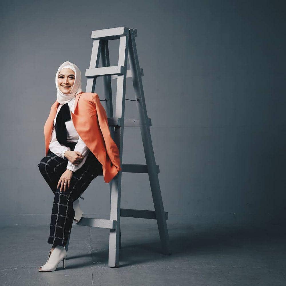 instagram.com/andharaearly