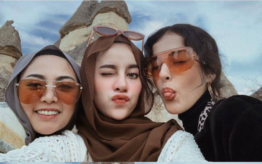 instragam.com/aghniapunjabi