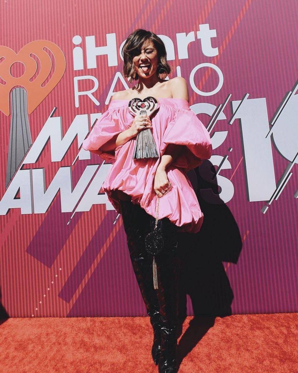 instagram.com/agnezmo