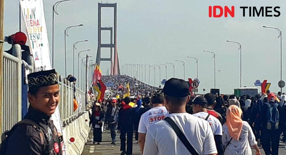 Millennial Road Safety di Suramadu, Peserta Pingsan hingga Kecopetan
