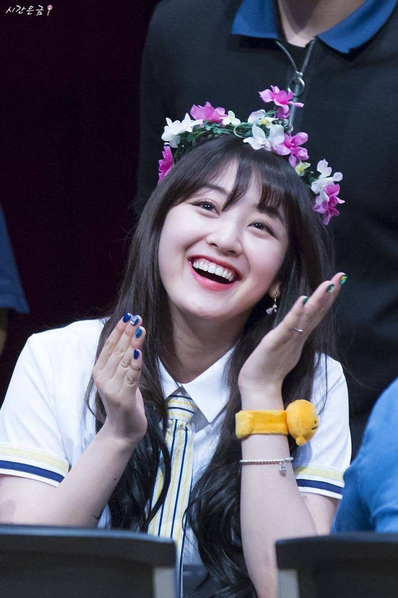 twitter.com/TwicePIC