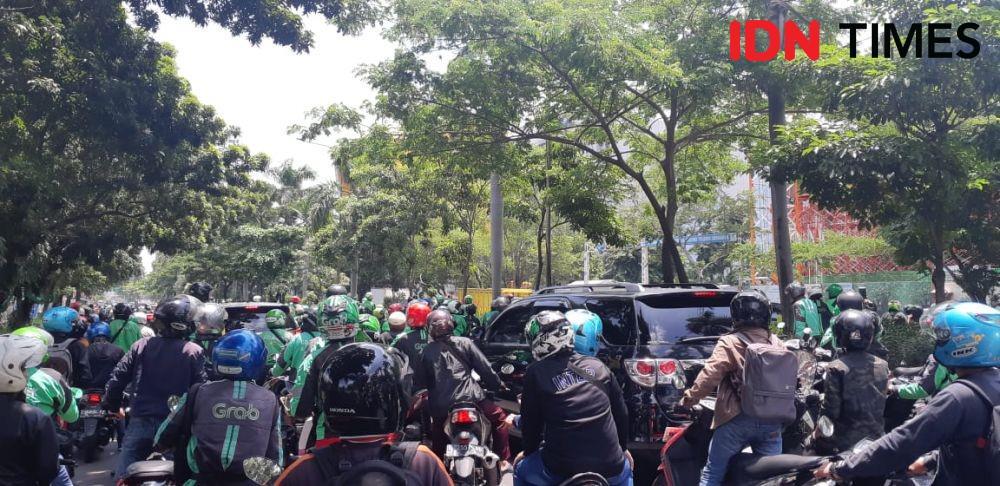 Promo Diskon Transportasi Online Berpotensi Mematikan Pesaing