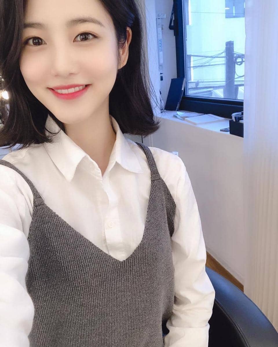 instagram.com/__shinyeeun