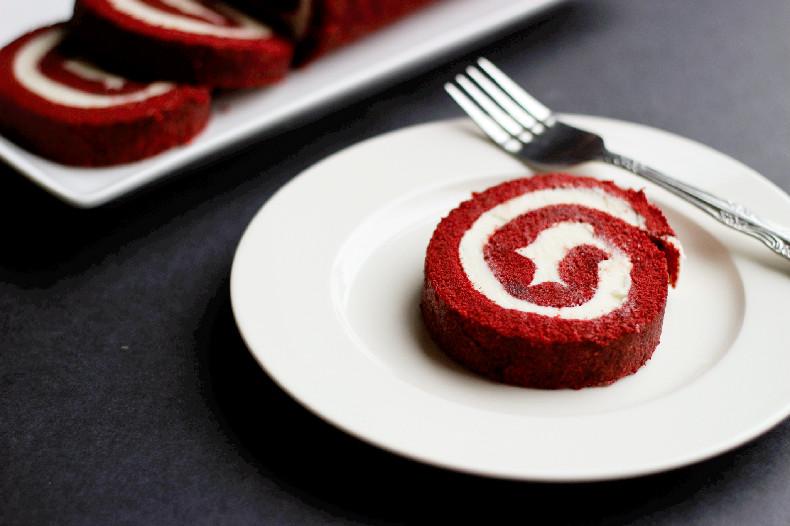 Resep Mudah Prunes Roll Cake | IDN Times