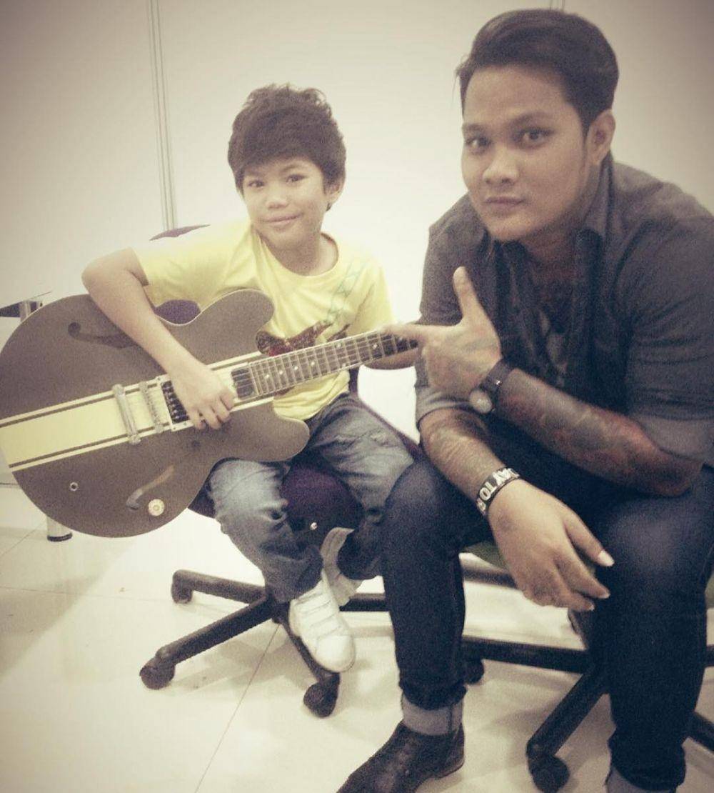instagram.com/tegar_official