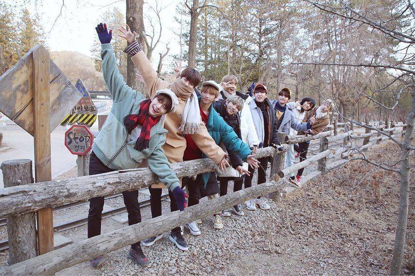 instagram.com/realstraykids