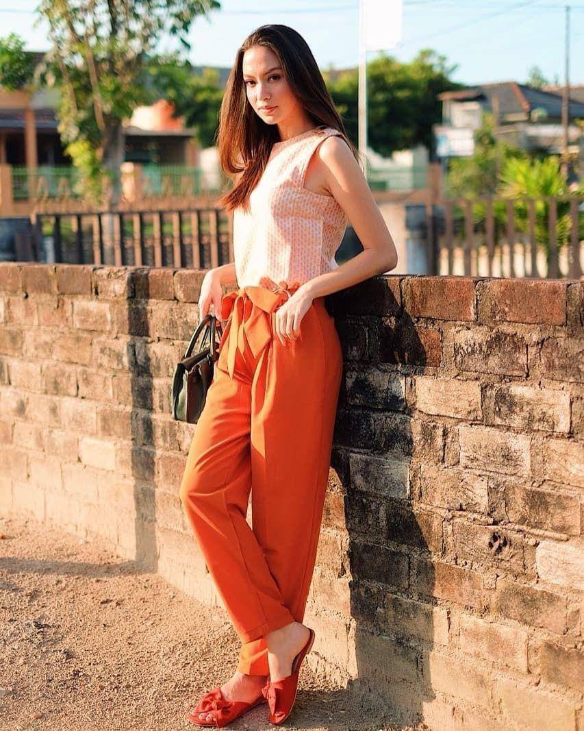instagram.com/karinadila8921