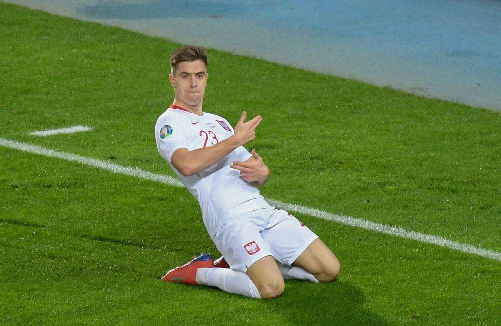twitter.com/uefaeuro