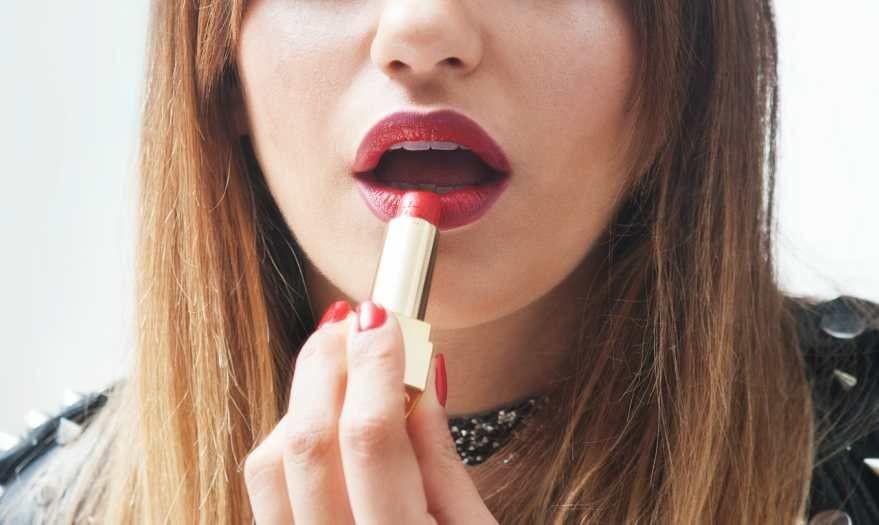 Bertekstur Creamy, 5 Pilihan Lipstik Ini Cocok untuk Bibir Kering