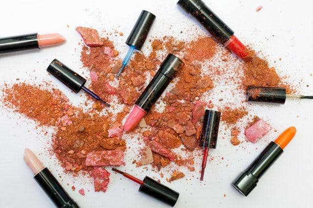 Berantakan, Ikuti 6 Tahap Rapikan Peralatan Makeup Milikmu