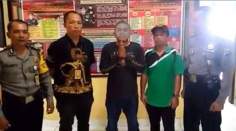 Facebook.com/ngurah.yustiawan