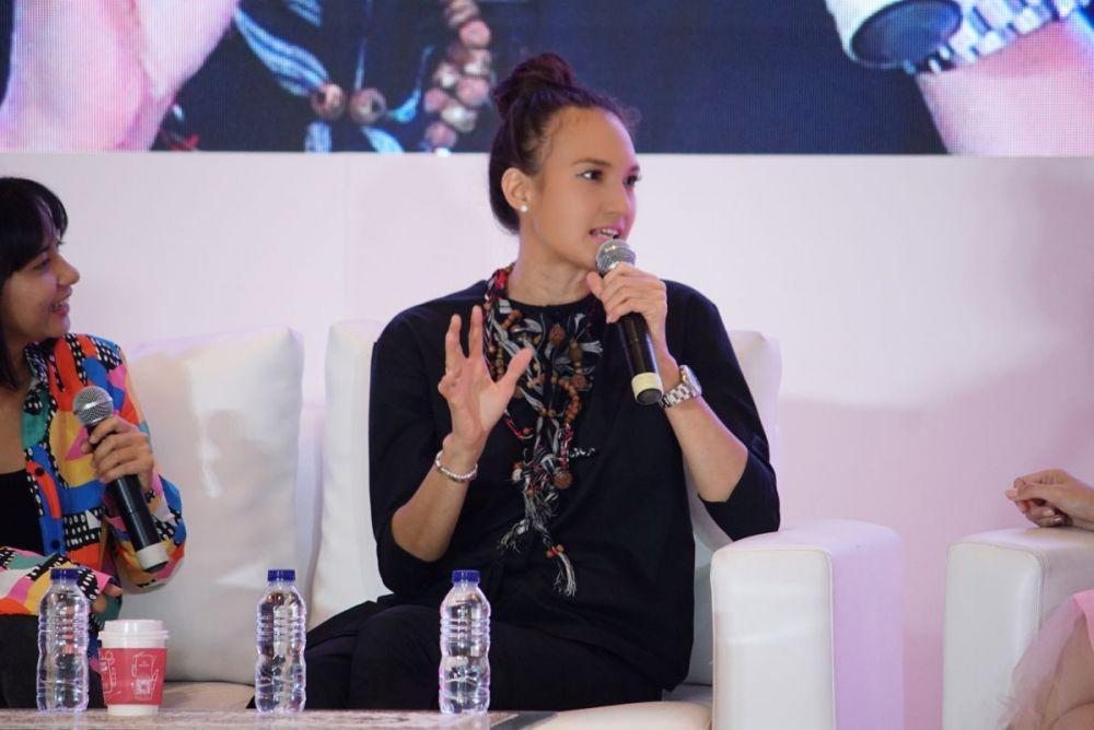 #BFA2019: 5 Tips Untuk Traveler Cewek Versi Nadine Chandrawinata