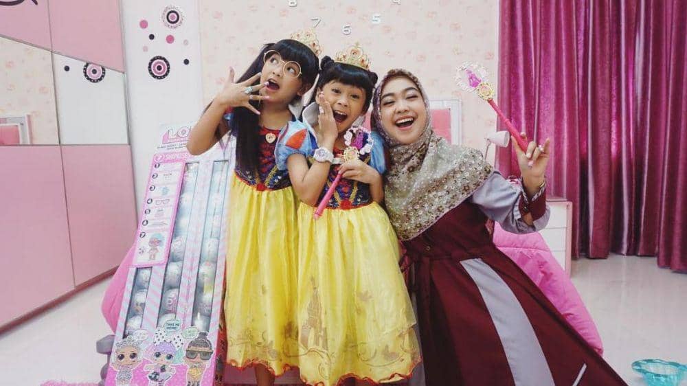 Instagram.com/riaricis1795