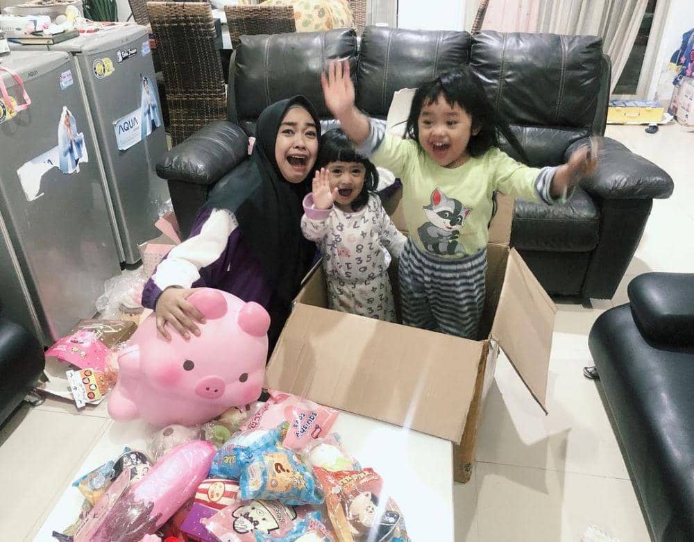 Instagram.com/riaricis1795