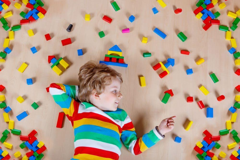 9 Tanda-tanda Umum Penyandang Autisme yang Patut Diwaspadai