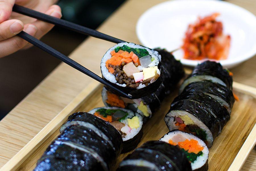 Buat Sushi Versimu dan Lihat Berapa Banyak Anak Kamu Nanti?