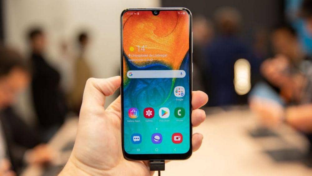 5 Smartphone 2019 Layar 6inci dengan Waterdrop Notch, Kekinian!