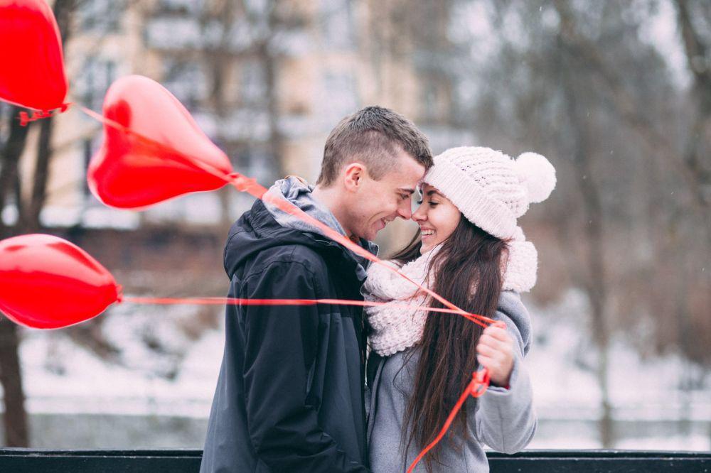 Bro, 5 Ide Kencan Minim Budget Ini Gak Kalah Romantis & Spesial