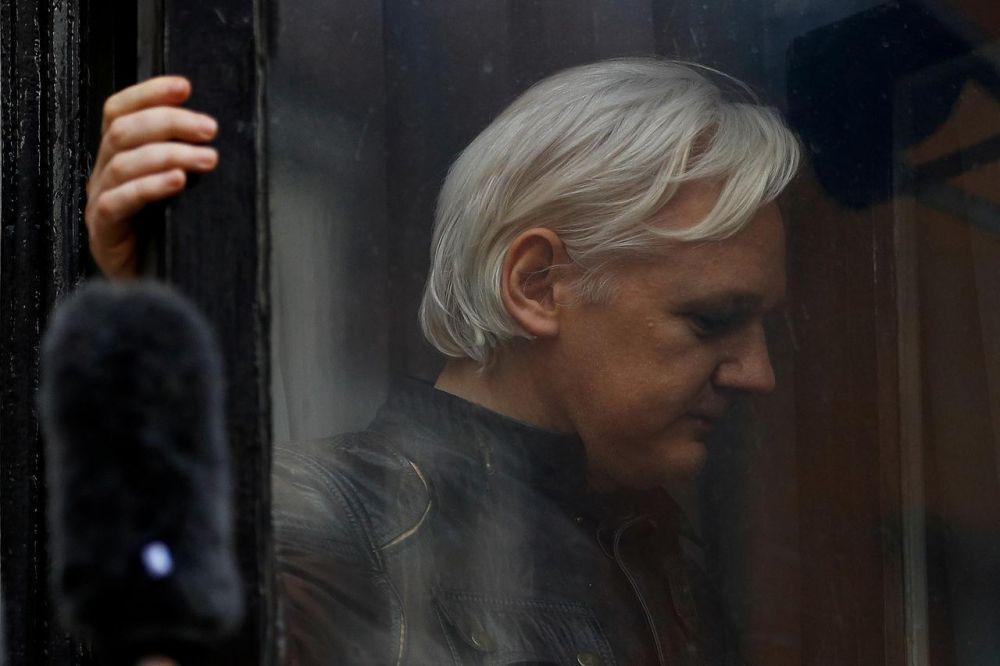 Pendiri WikiLeaks Julian Assange Akhirnya Ditangkap